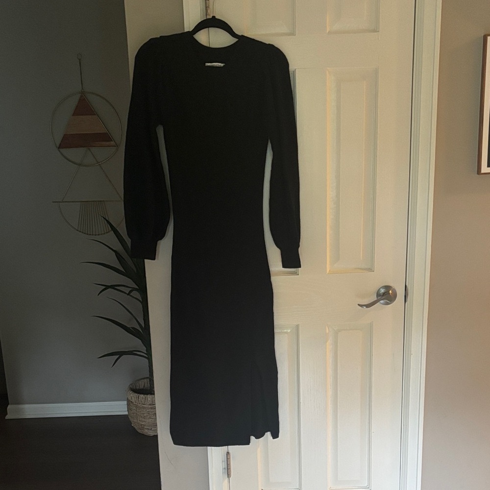 Abercrombie & Fitch Black Long Sleeve Sweater Dress